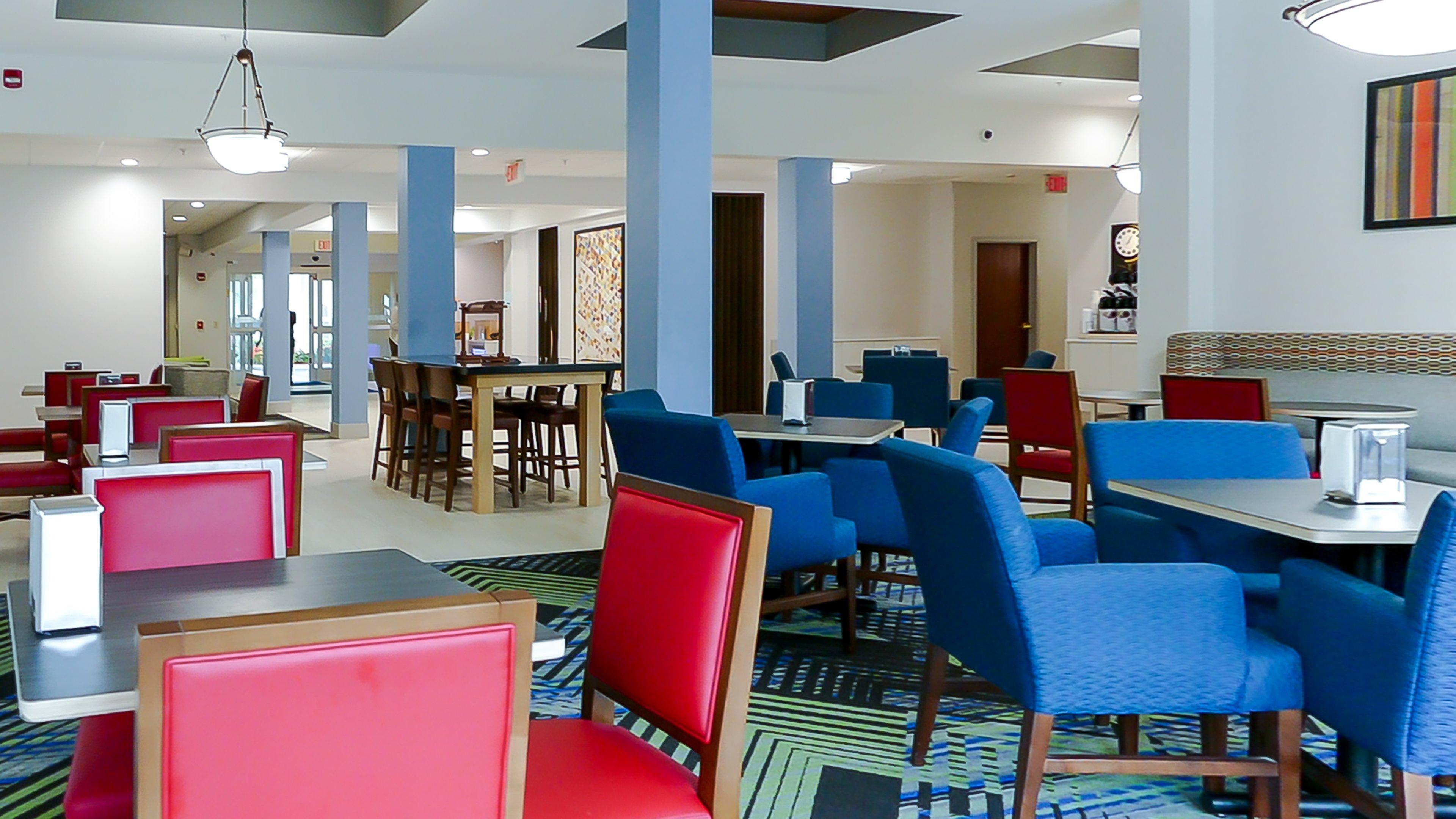 Holiday Inn Express St. Petersburg North / I-275 By Ihg Exterior foto