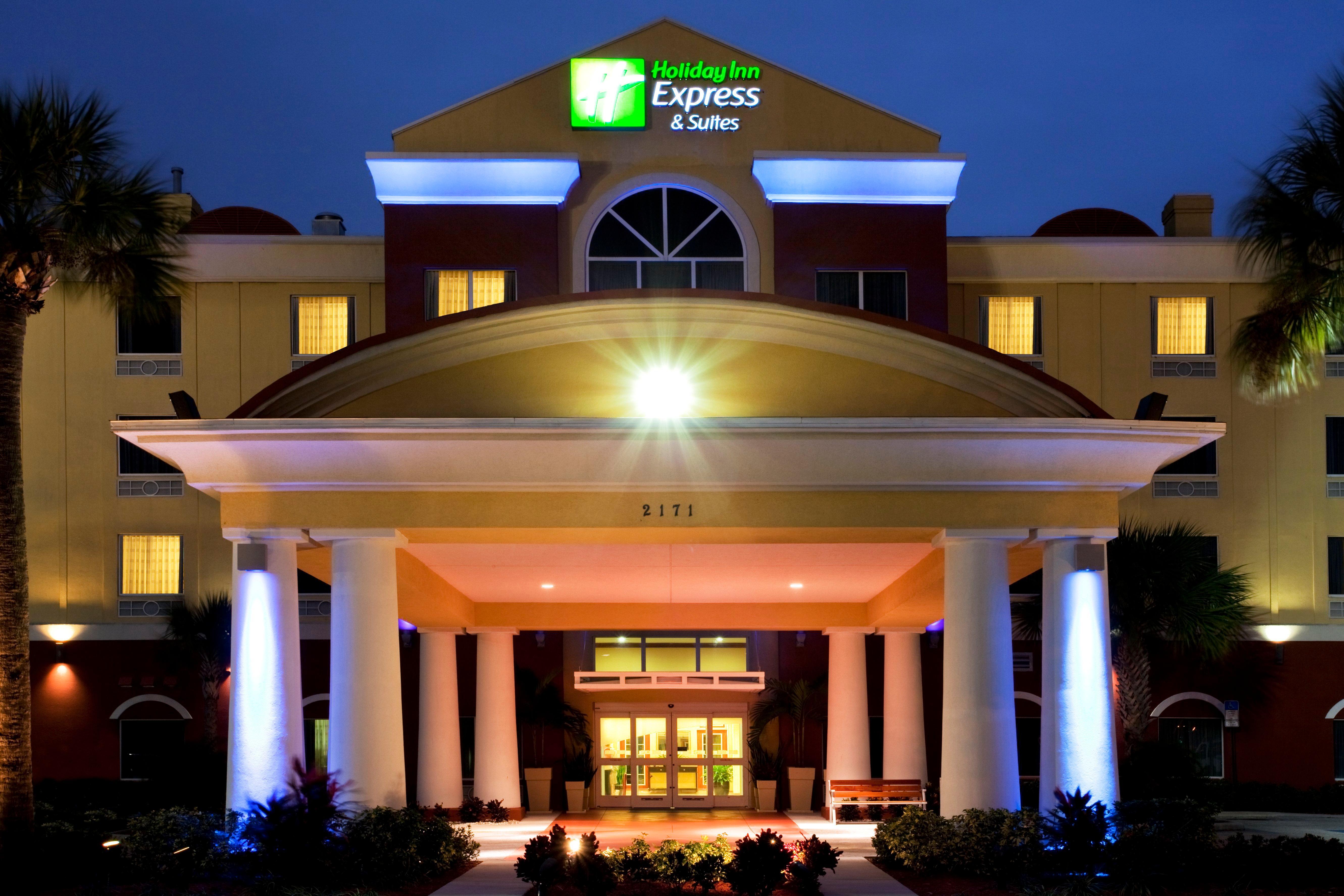 Holiday Inn Express St. Petersburg North / I-275 By Ihg Exterior foto