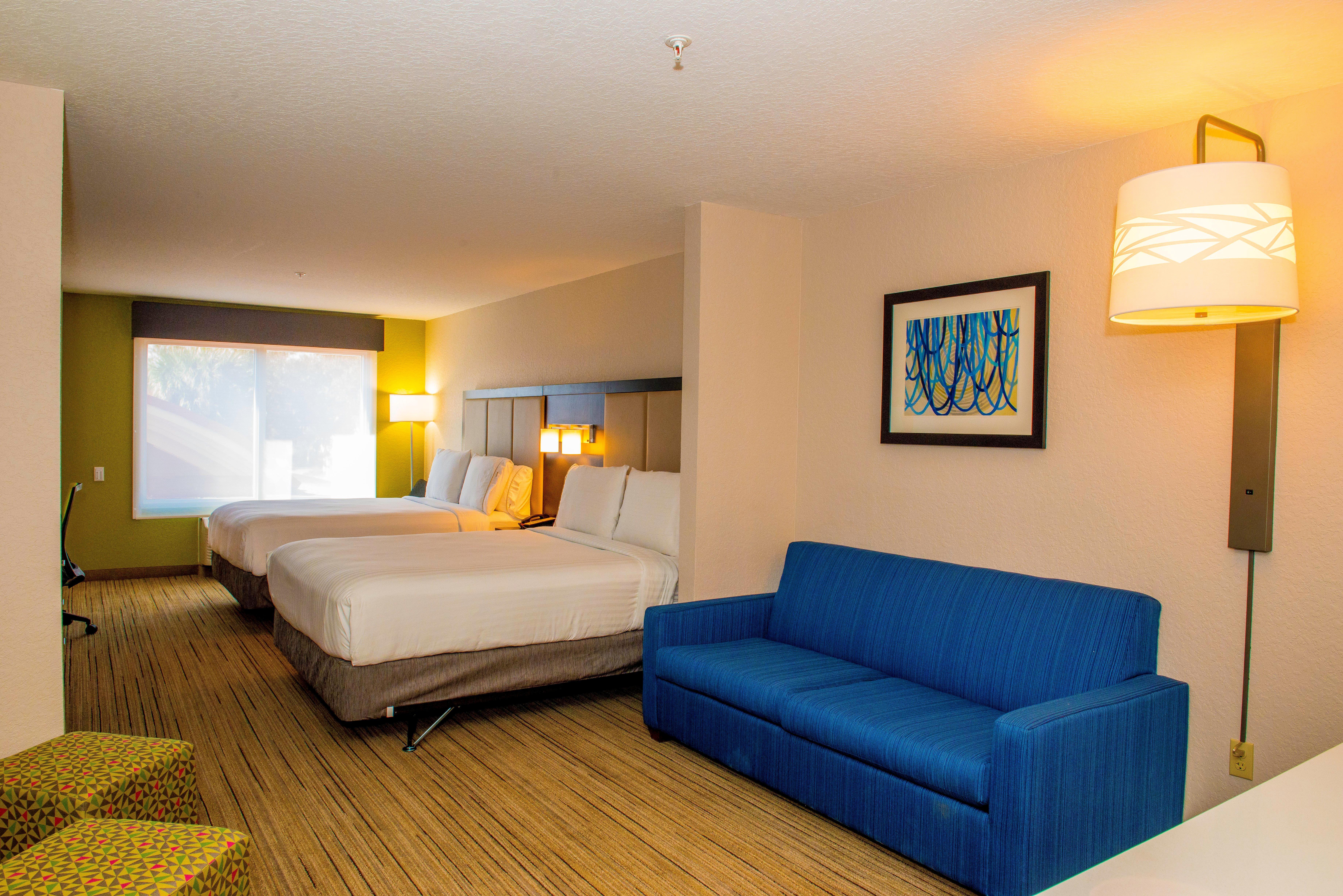 Holiday Inn Express St. Petersburg North / I-275 By Ihg Exterior foto