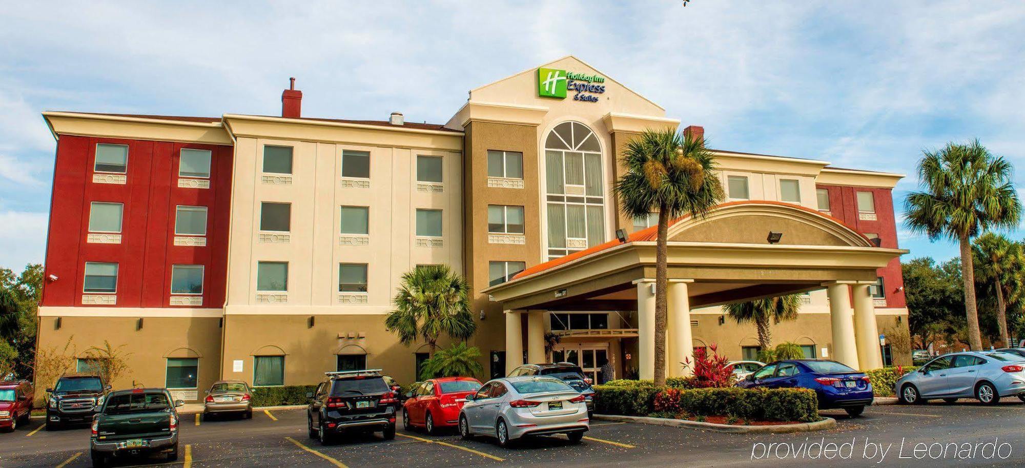 Holiday Inn Express St. Petersburg North / I-275 By Ihg Exterior foto